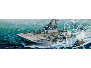 TRUMPETER maquette bateau 05611 USS Wasp (LHD-1) 1/350