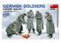 Mini Art personnages militaires 35218 5 Soldats Allemand au repos Hivers 1941-42 1/35