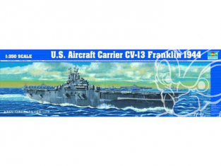 TRUMPETER maquette bateau 05604 U.S. CV-13 Franklin Porte-avions 1/350