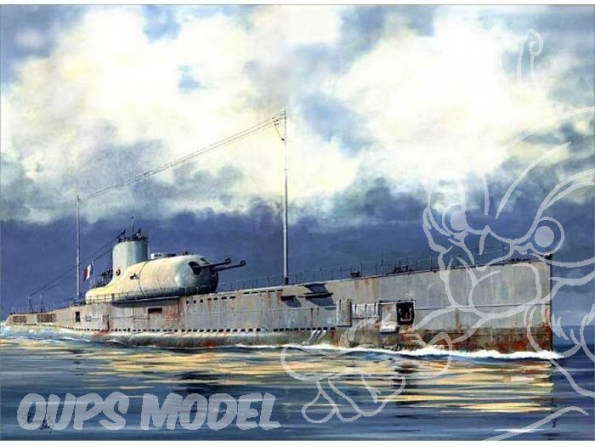 HOBBY BOSS maquette bateau 83522 S. M. Français Le Surcouf 1/350