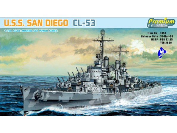 DRAGON maquette bateau 7052 USS San Diego CL-53 1/700
