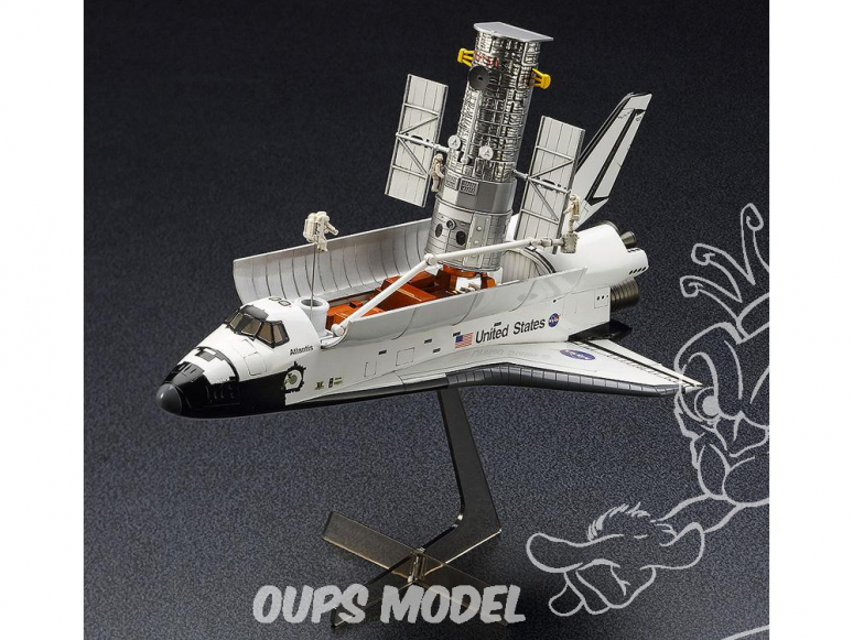 HASEGAWA maquette espace 10821 Hubble Space Telescope with Space Shuttle Orbiter and Astronauts Limited Edition 1/200