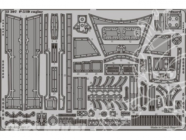 EDUARD photodecoupe 32307 Moteur de P-51D 1/32