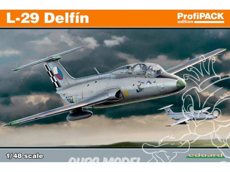 EDUARD maquette avion 8099 Aero L-29 Delfin ProfiPack Edition 1/48
