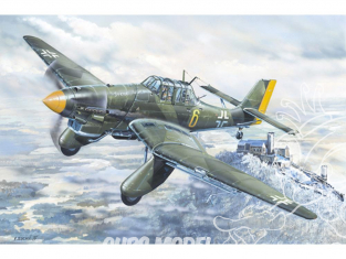 TRUMPETER maquette avion 02420 Bombardier de plongée allemand Ju-87A 1/24