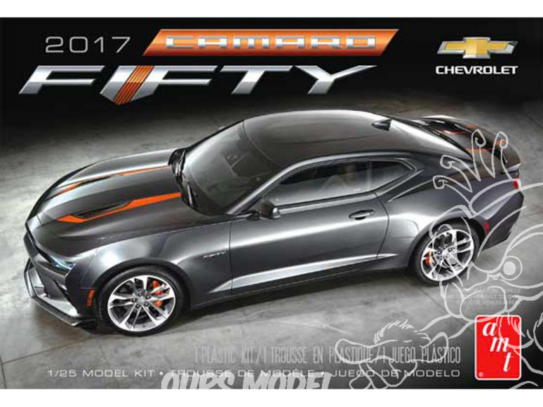 AMT maquette voiture 1035 Chevy Camaro 2017 50th Anniversaire 1/25