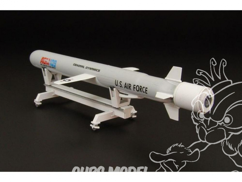 Brengun maquette avion BRS48003 AGM-109 TOMAHAWK missile de croisiere U.S. en resine avec chariot 1/48