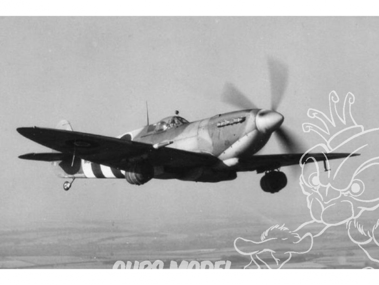 Brengun armement avion BRL72063 Bombe forme de tonneau a biere pour Spitfire Mk.IX 1/72