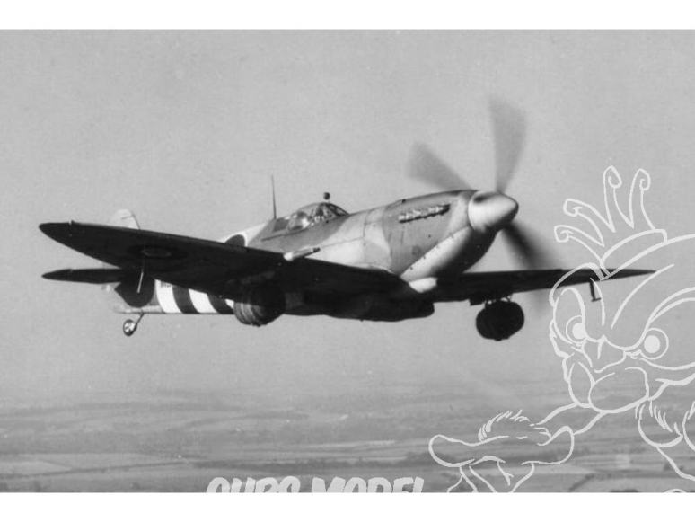 Brengun armement avion BRS144085 Bombe en forme de tonneau de Biere Spitfire Mk.IX 1/144