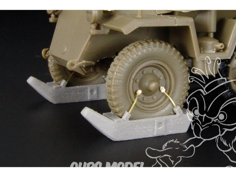 Hauler kit d’amélioration HLX48281 Sd.Kfz.250-251 Ski de roues avant pour kit AFV Club 1/48