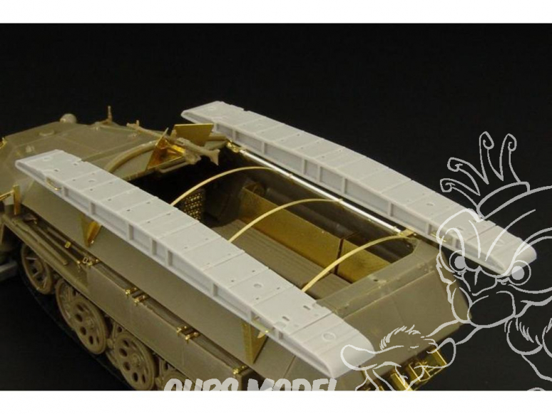 Hauler kit d’amélioration HLX48287 Sd.Kfz.251/7 Sturmbrücke pour kit tamiya et afv club 1/48