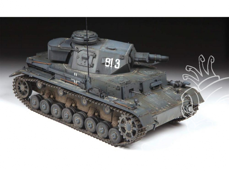 Zvezda maquette militaire 3641 Panzer IV Ausf.E 1/35