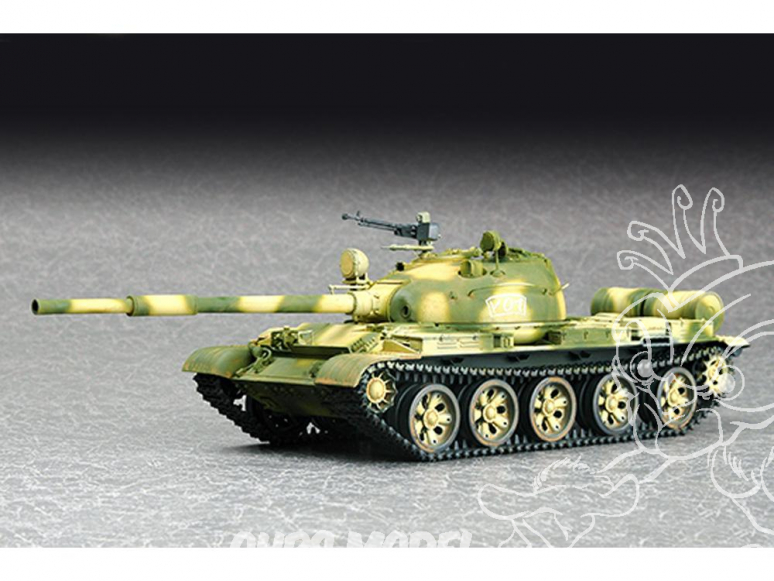 TRUMPETER maquette militaire 07147 T-62 Mod.1972 CHAR DE BATAILLE PRINCIPAL SOVIÉTIQUE 1/72