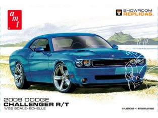 AMT maquette voiture 1117 2009 Dodge Challenger R/T 1/25