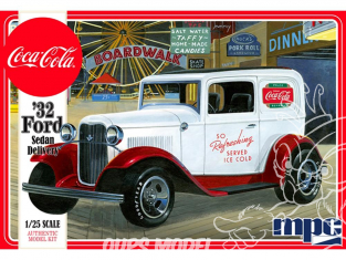 MPC maquette voiture 902 1932 "Coca Cola" Ford Sedan De livraison 1/25
