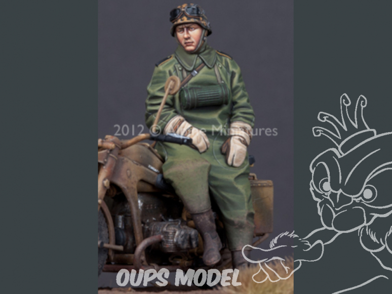 Alpine figurine 35142 Pilote de moto allemand 1/35