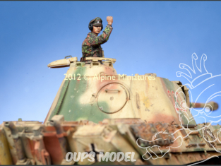 Alpine figurine 35139 WSS Panzer commandant n°1 1/35