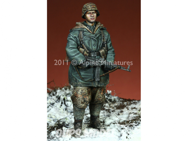 Alpine figurine 35111 WSS Grenadier Late War n°1 1/35