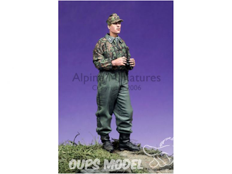 Alpine figurine 35042 Officier de reconnaissance SS Panzer 1/35