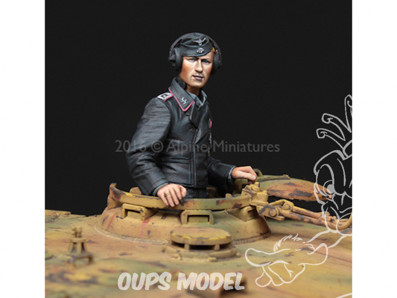 Alpine figurine 35223 WSS Commandant de Tigre 1/35