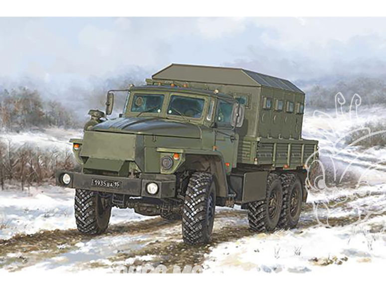 TRUMPETER maquette militaire 01071 Ural-4320 CHZ Russe 1/35