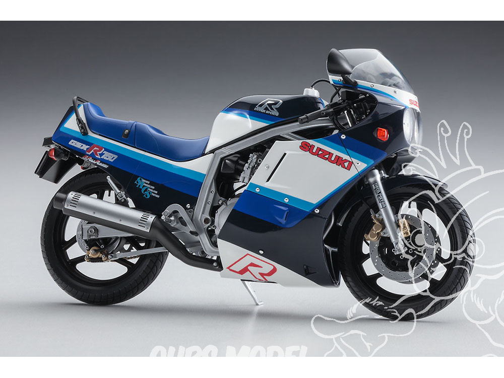 Hasegawa 21741 Suzuki GSX-R750 (G) (GR71G) "Red Blue Color" (1986) 1 12