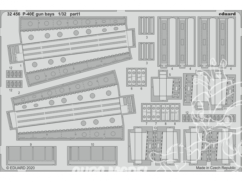 Eduard photodécoupe avion 32456 Gun bays P-40E Trumpeter 1/32