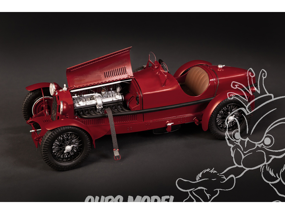 Italeri 4708 - Maqueta Coche Alfa Romeo 8c 2300 Roadster. Escala 1