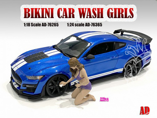 American Diorama figurine AD-76365 Bikini car wash girl - Alisa 1/24