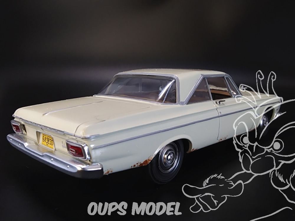 AMT 1/25 1964 Plymouth Belvedere W/ Straight 6 Engine – Promo Style Plastic Model Kit 1188M