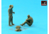 Armory Models figurine F7224C &quot;Waiting...&quot; WWII RAF Equipage en tenue haute altitude (2 figurines) 1/72