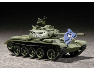 TRUMPETER maquette militaire 07281 CHAR MOYEN SOVIETIQUE T-54B 1