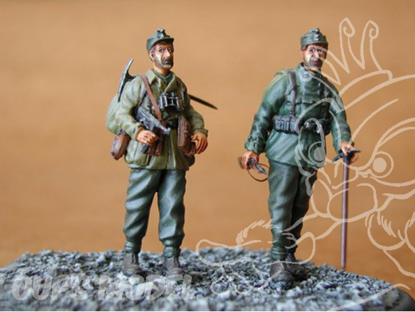 CMK figurine 35035 GEBIRGSJAGER CHASSEURS ALPINS ALLEMANDS 1/35