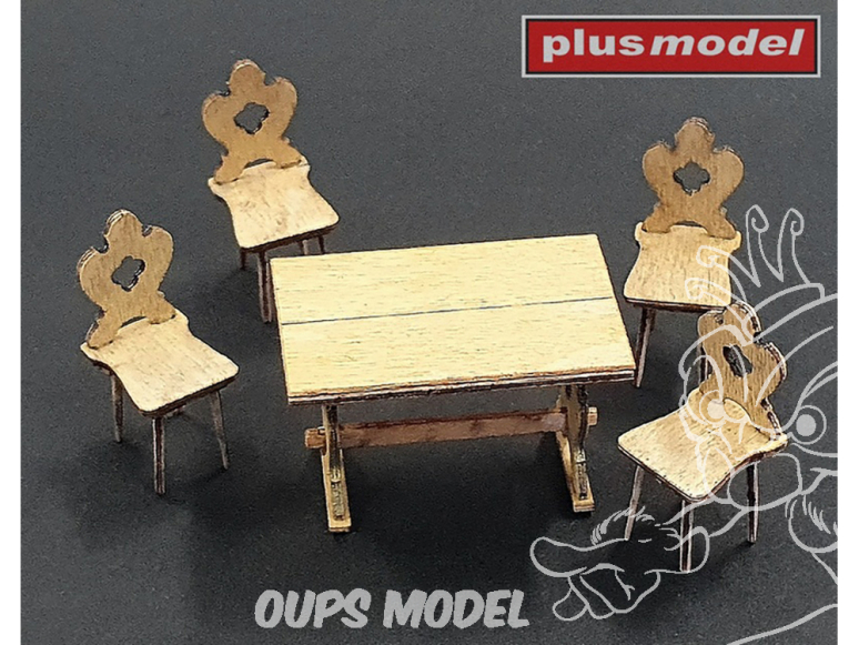 Plus Model 592 Meubles de campagne en bois 1/35