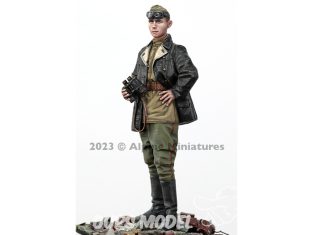 Alpine figurine 35306 Officier de char soviétique n°1 de la Seconde Guerre mondiale 1/35