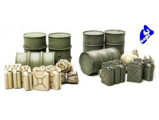 tamiya maquette militaire 32510 Jerrycans et Paquetages 1/48