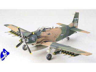 tamiya maquette avion 61073 Douglas A-1J Skyraider USAF 1/48