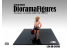 American Diorama figurine AD-24706 Diorama series - Figurine femme avec valise 1/24