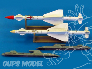 Plus Model AL4021 Missile Russe R-24R AA-7C Apex 1/48