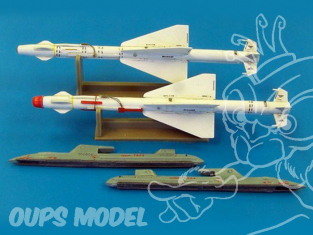 Plus Model AL4020 Missiles Russe R-23T AA-7B Apex 1/48