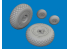 Eduard kit d&#039;amelioration avion brassin 6481057 Roues diamond tread P-40E Eduard 1/48