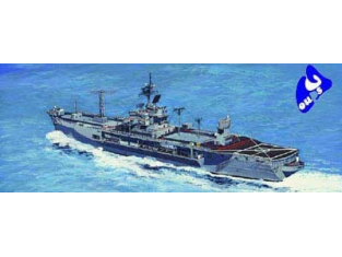 trumpeter maquette bateau 05719 USS MOUNT WHITNEY LCC-20 1/700