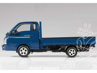 Maquette Camion Academy - Hyundai Porter - Échelle 1/24 - Kit En Plastique à Monter Et Peindre - 2 Boîtes, Référence AC15145
