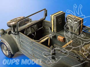 Plus Model 250 Set de conversion Kubelwagen Radio Car Kfz.2 1/35