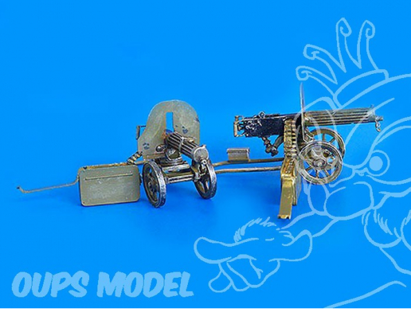 Plus Model 228 Machine gun Maxim 1/35