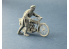 Copper State Models personel F32-065 Un estafette britannique poussant sa moto 1/32