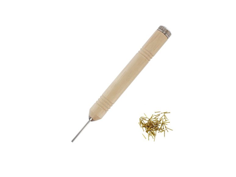 ModelCraft PPU8174G Enfonce clou avec 100 clous laiton
