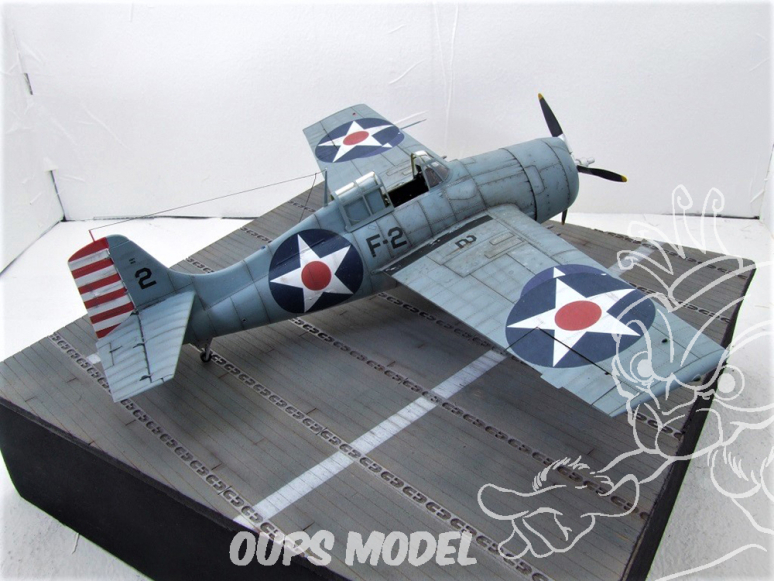 Laser Model Graver MA-25 Le pont d'un porte-avions d'escorte de classe Casablanca à l'échelle 1/32