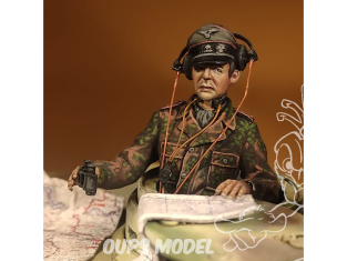 HD Models maquette HDM35254 Officier SS Allemand WWII 1/35