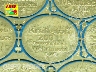 Aber 35A114 Couvercles de tonneaux allemand de 200l 1/35